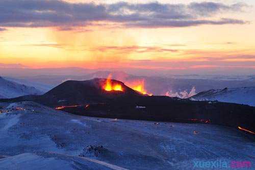 南极冰川下的火山阅读题答案