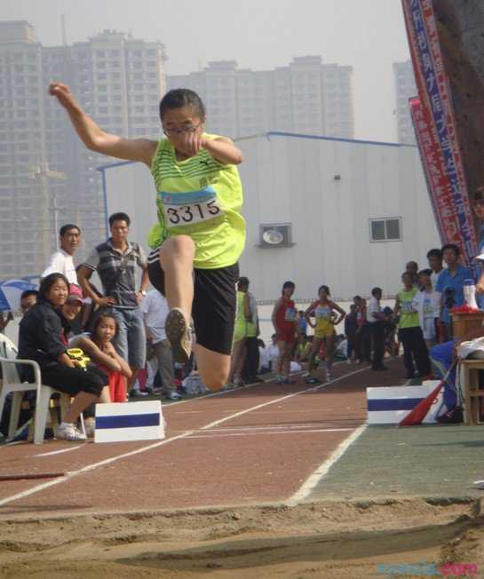 跳远腾空的练习方法