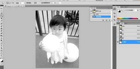 photoshopcs2如何进行抠图