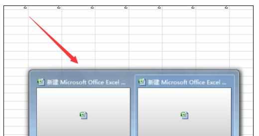Excel2010中表格分开在两个窗口中显示的解决