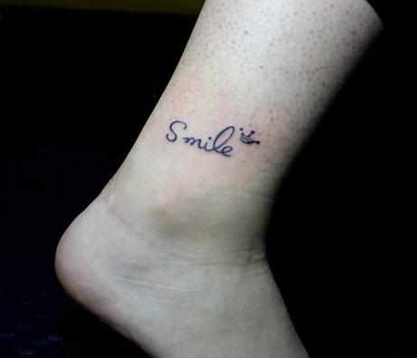 脚踝纹身图片女 脚踝纹身图片女小图案 女生纹
