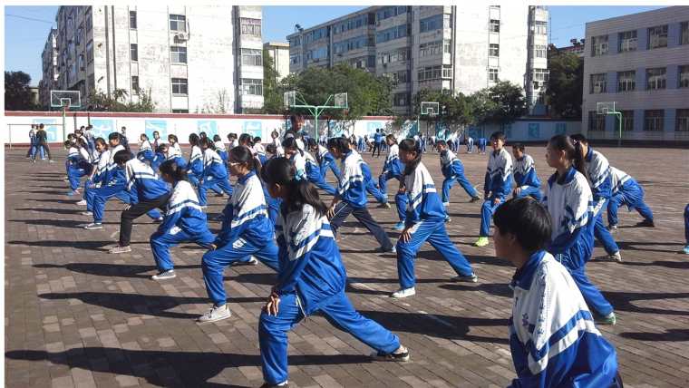 小学二年级体育课怎么上